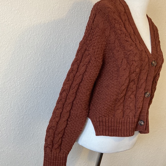 New without a tag Abercrombie and Fitch Cardigan - Picture 5 of 11